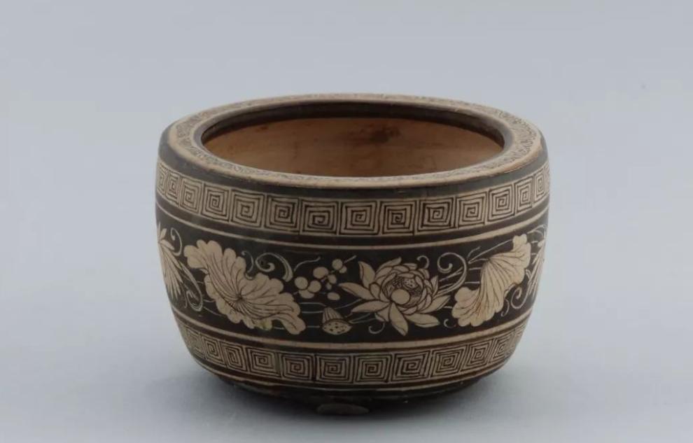 宋代白瓷艺术纹饰与装饰,宋代彩塑艺术特征