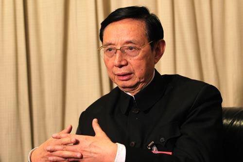 重庆57岁大叔曾是千万富翁,穷小子坐牢十七年完整版