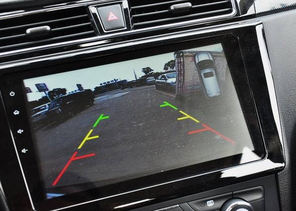 买车4s店送哪些牌子的行车记录仪,买车最实用的赠品配件