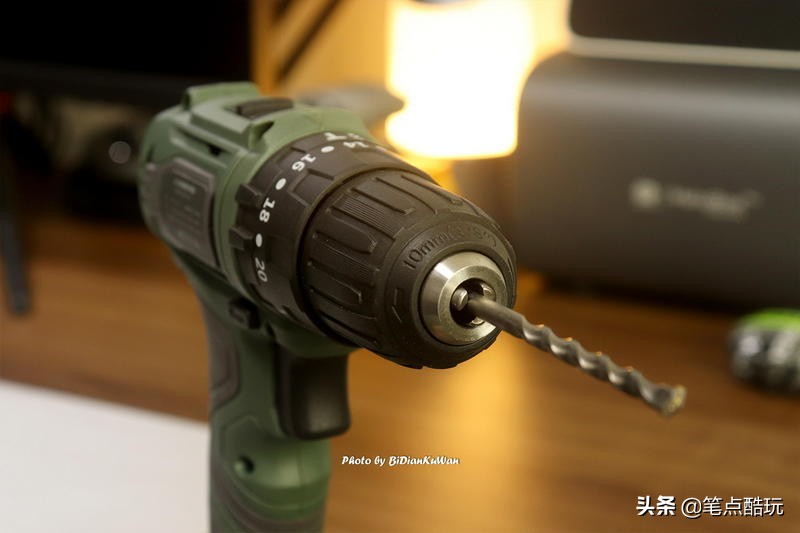 无刷冲击锂电钻,20v无刷锂电多功能冲击钻测评