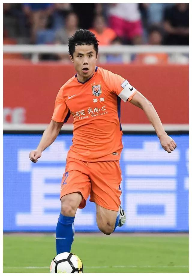 橙衣在身，泰山在心，我爱山东泰山系列文章，球员（后腰篇）