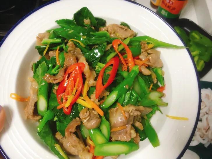 补钙第一名的菜芥蓝,营养专家推荐的7种绿叶蔬菜