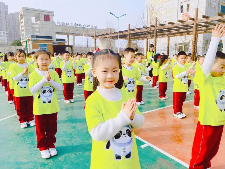 光明路小学生趣味运动会,奔跑吧少年趣味运动会