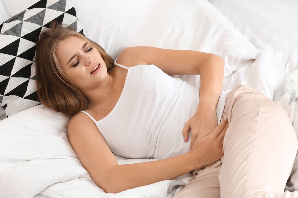 妇科炎症要使栓剂时,该怎么塞才对?4个要点得提前掌握,别乱来