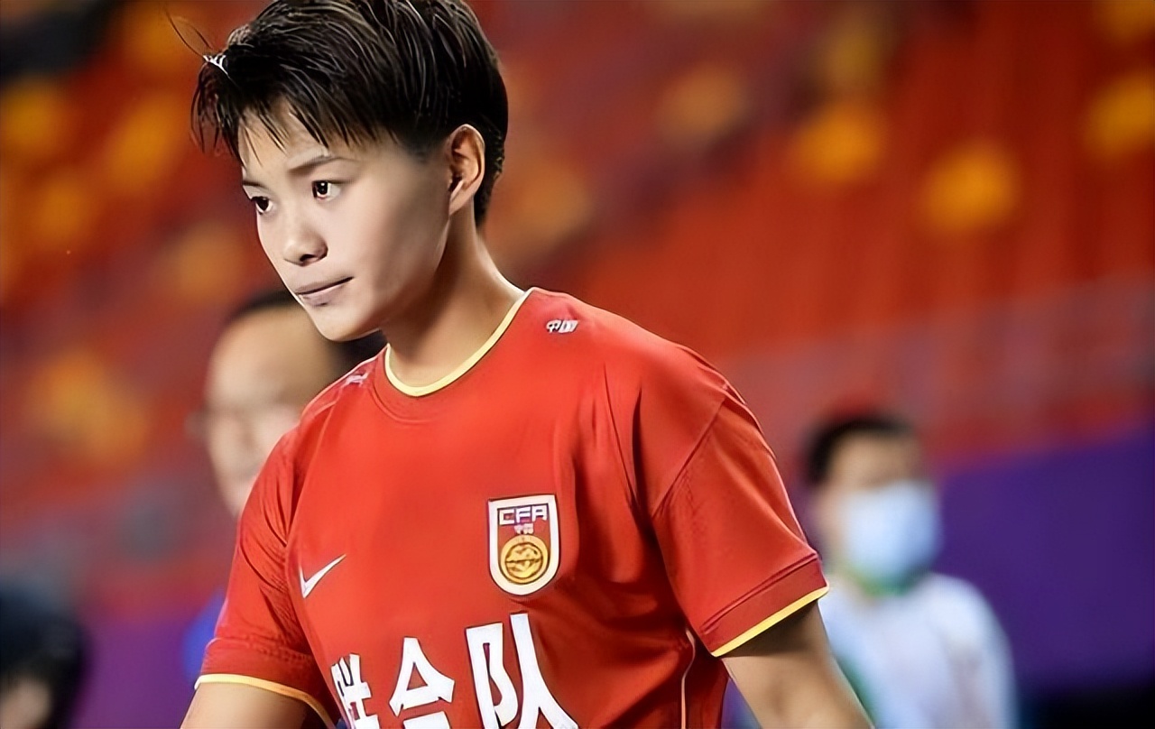 中国女足王霜加盟热刺女足,国脚王霜加盟托特纳姆热刺女足