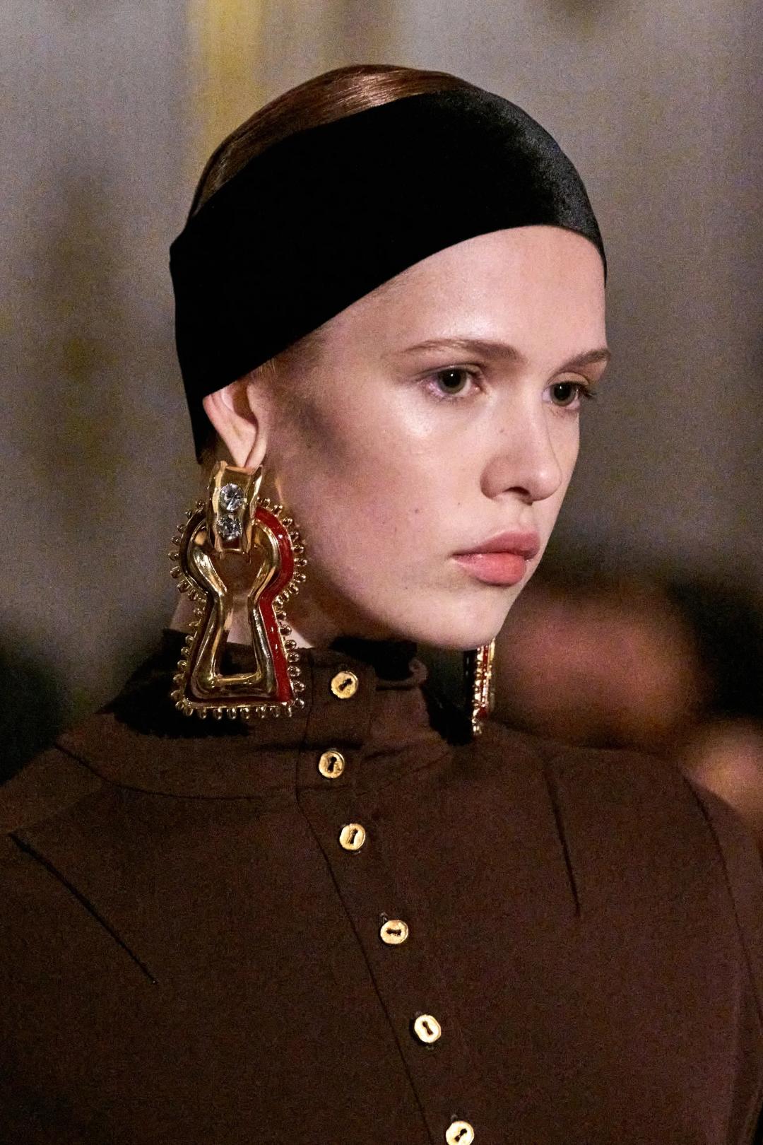 2023秋冬伦敦时装周收官,2022秋冬巴黎时装周什么时候开始