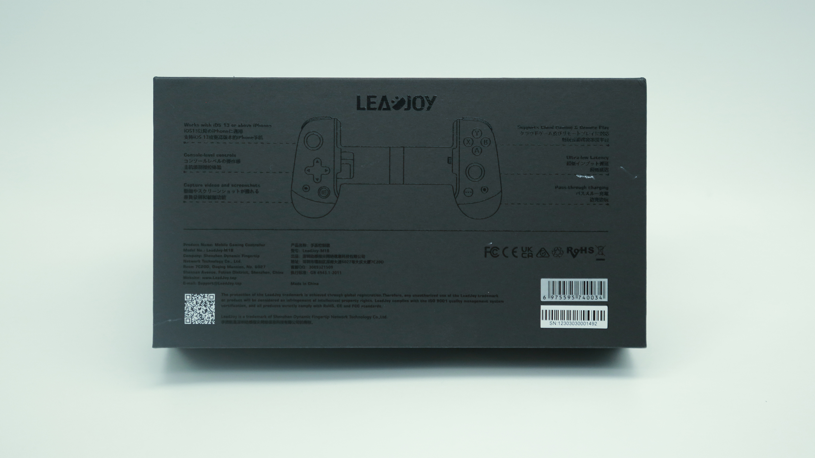 手机手柄秒变掌机,苹果游戏手柄m1b体验