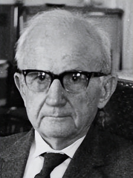 二战德国名将邓尼茨,狼群战术卡尔邓尼茨