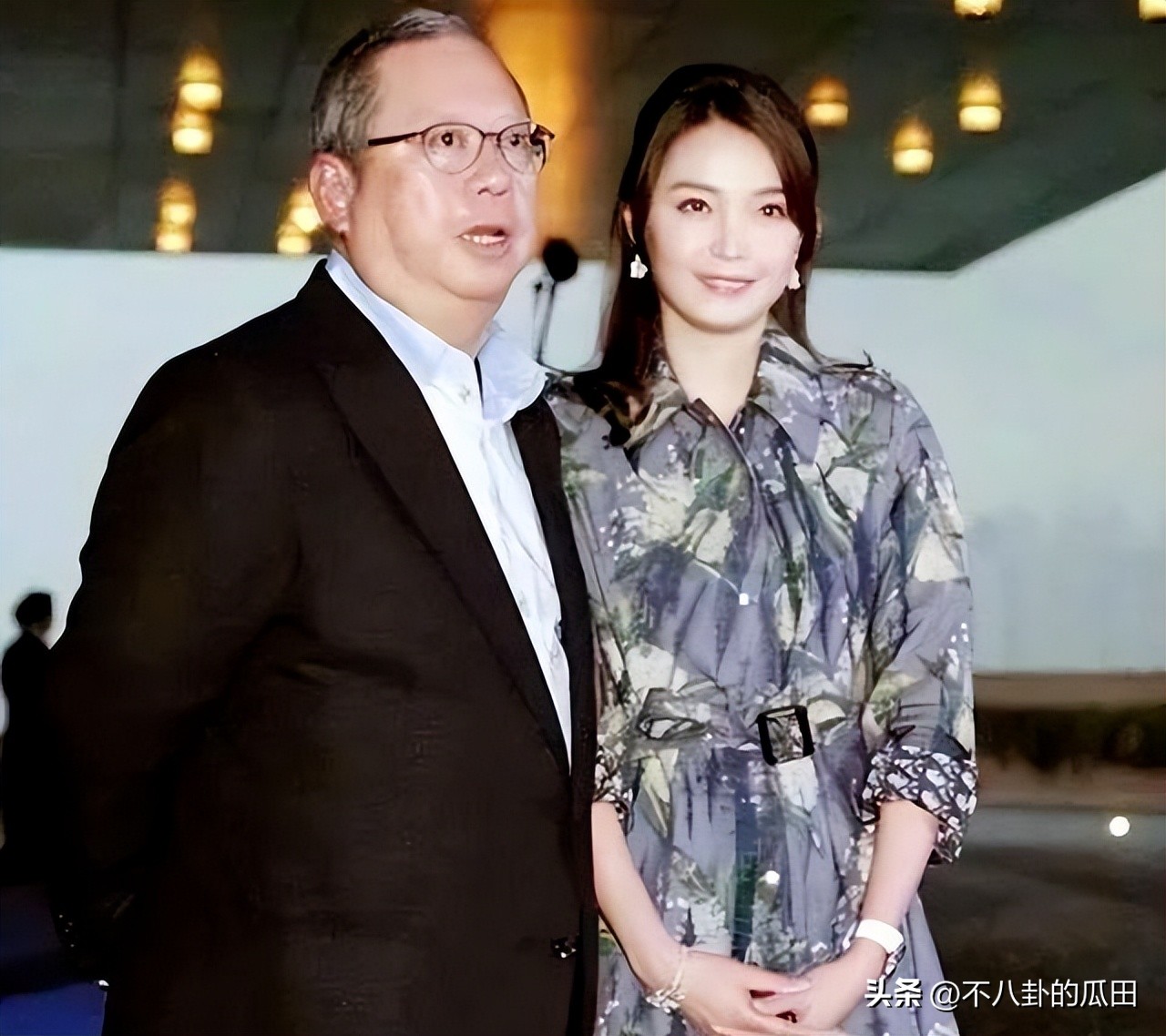 港台“女星*击狙**手”富豪​现状：坐轮椅，至今未婚，72岁还想追4胎