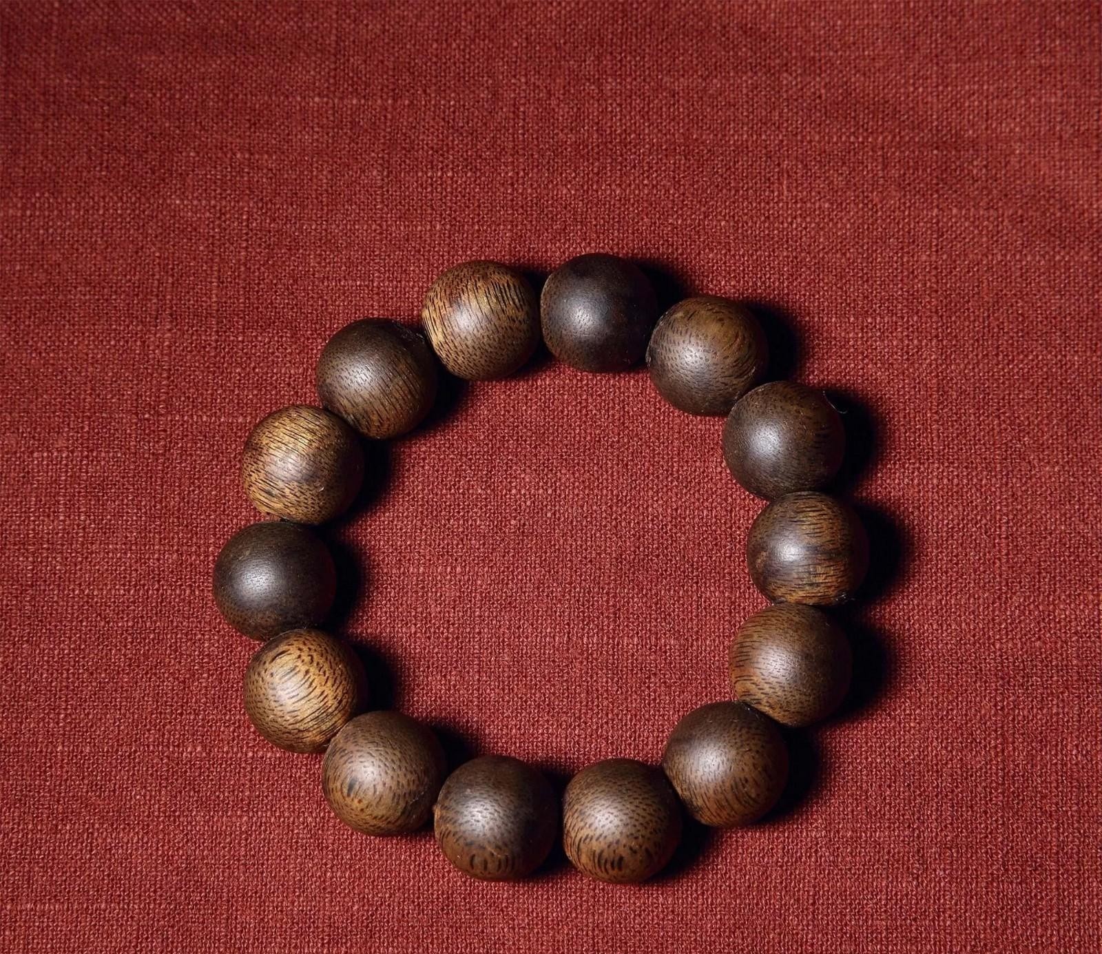 克价过万的沉香,3块钱一克的沉香