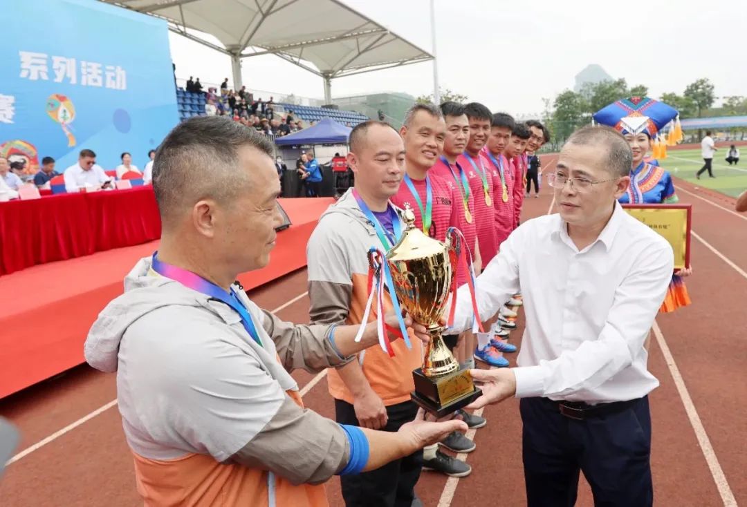 柳江抢花炮比赛,柳江花炮