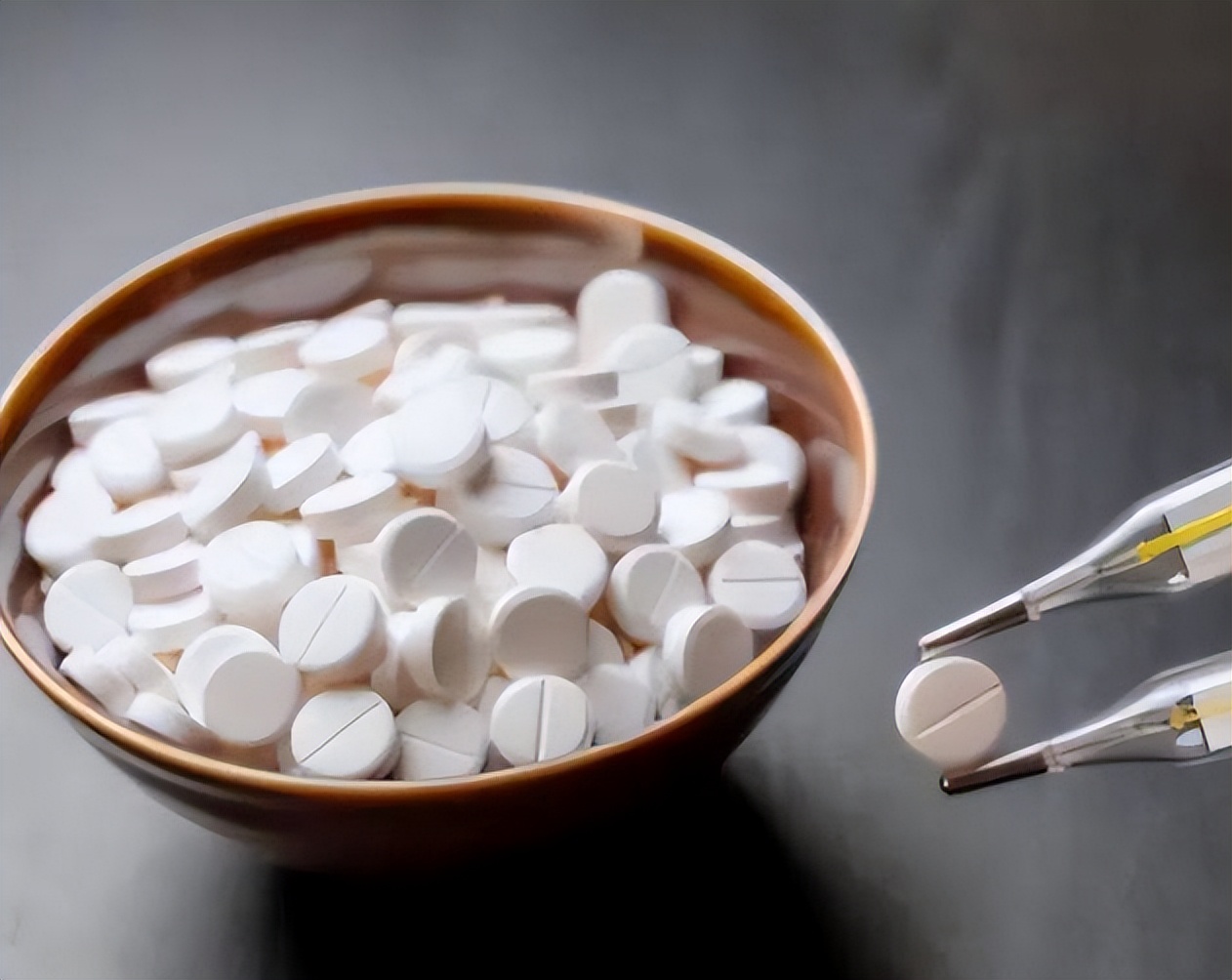 几元钱的甲硝唑能摆平五种病,几元一瓶的甲硝唑或能缓解3种病