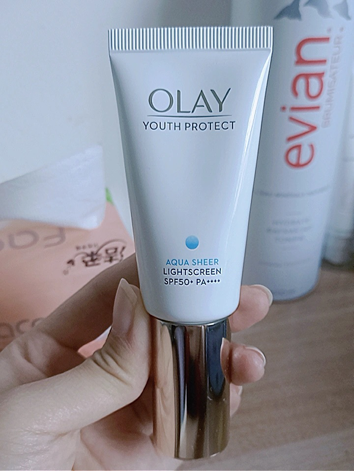 什么牌子的防晒霜防晒效果最好,不油的防晒霜哪个牌子好用国货