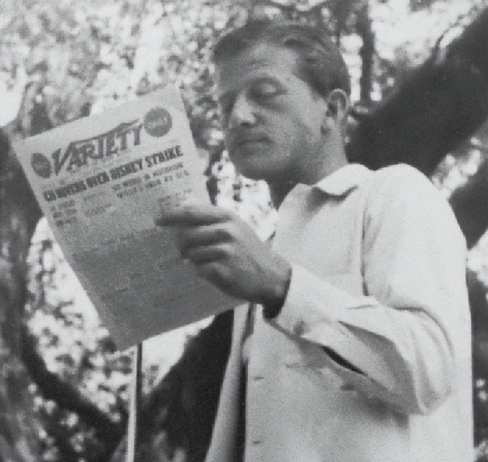 迪士尼乐园建立要多少钱,迪士尼建设在上海原因