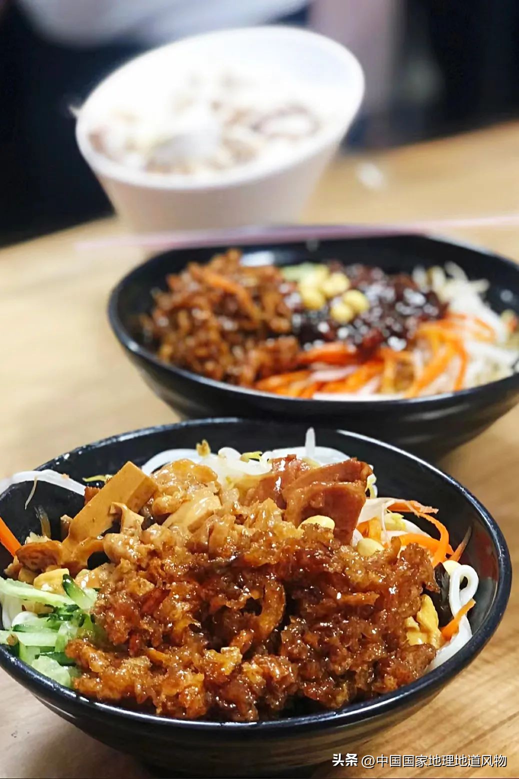 天津人的仪式感：打卤仨小时，“秃噜”五分钟