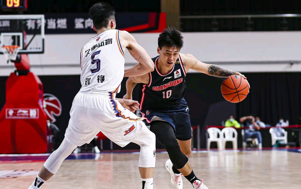 广厦vs广东直播杜锋,cctv5现场直播广东男篮vs上海男篮