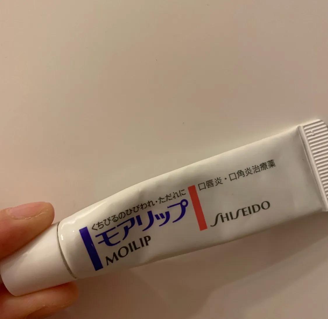 唇部护理精华油,唇部护理营养油