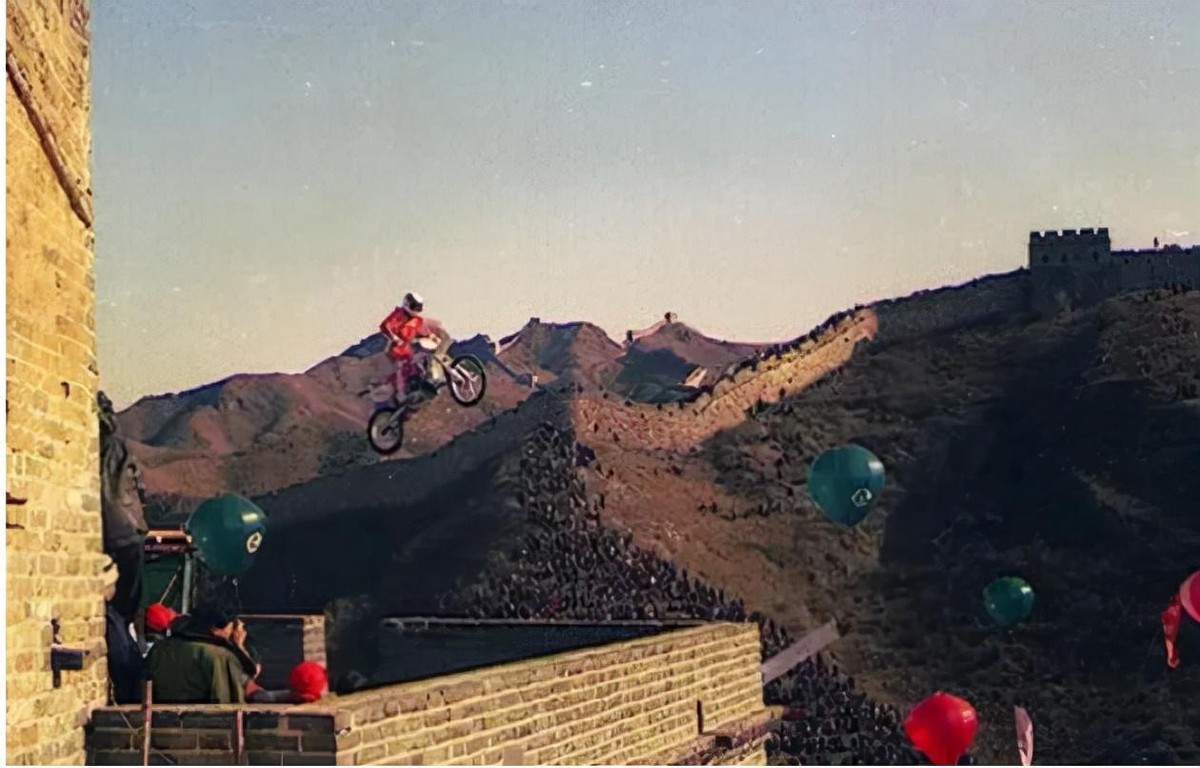 曾志伟谈到柯受良,柯受良和曾志伟谁厉害