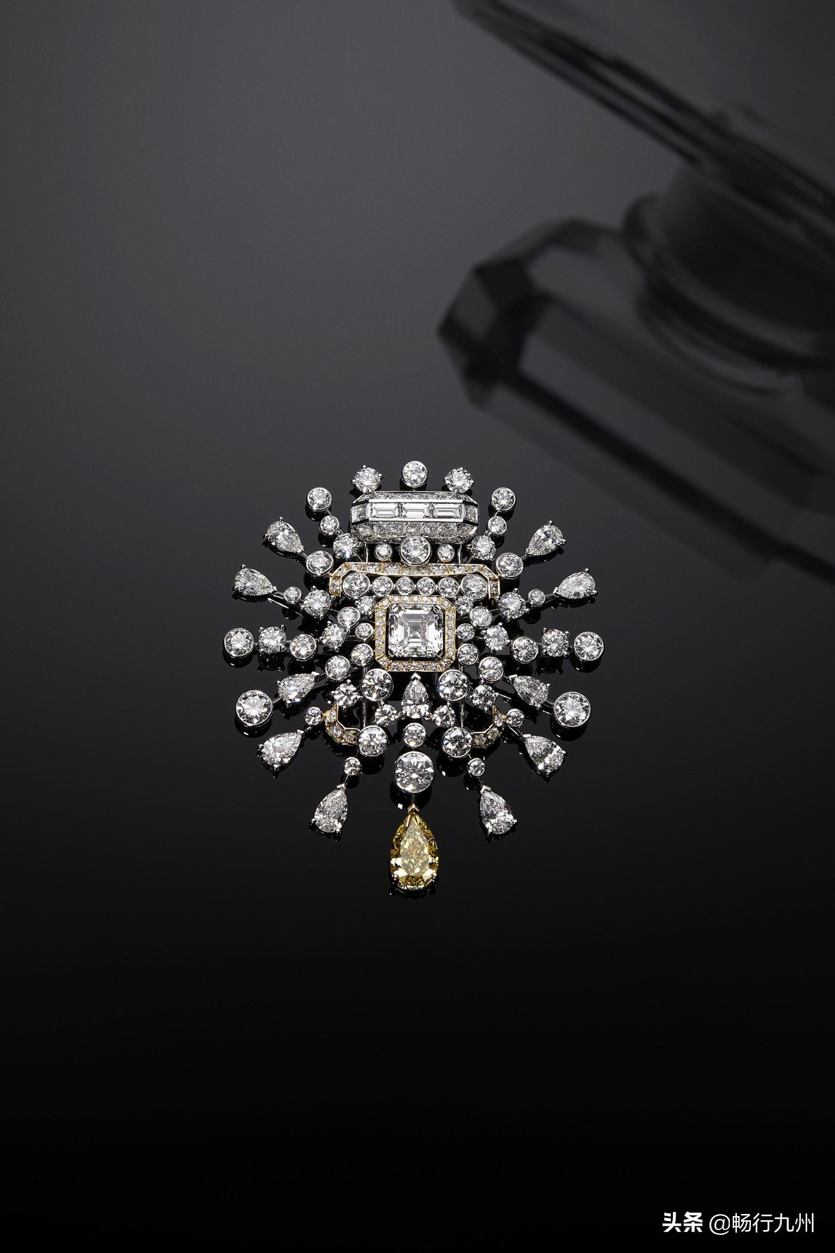 香奈儿n5香水圣诞款,香奈儿n5淡香水红色版特别限量版