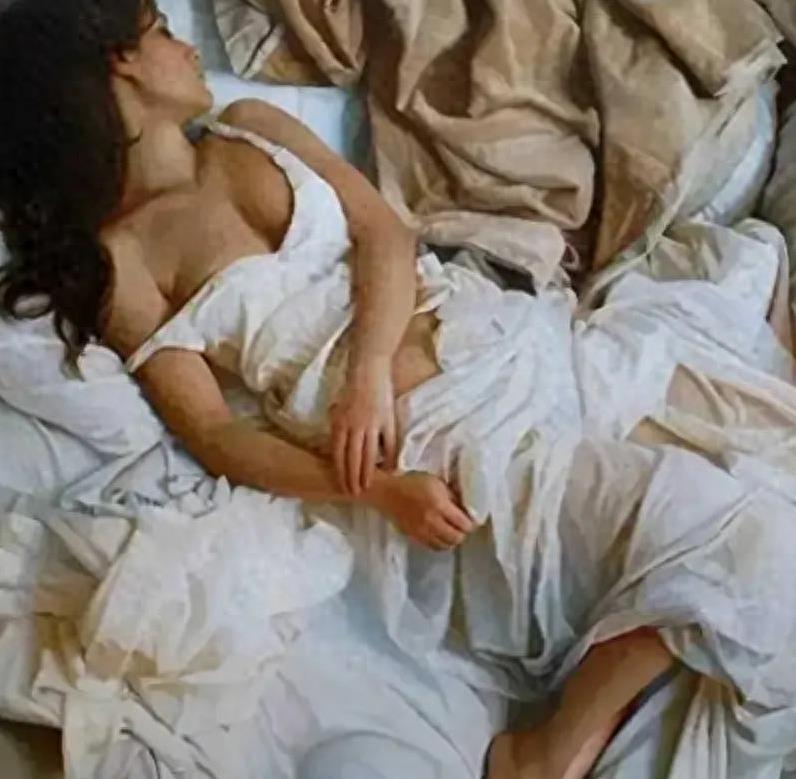 一堆罕见事实：英国“胸袋”、阴道“牙齿”传闻