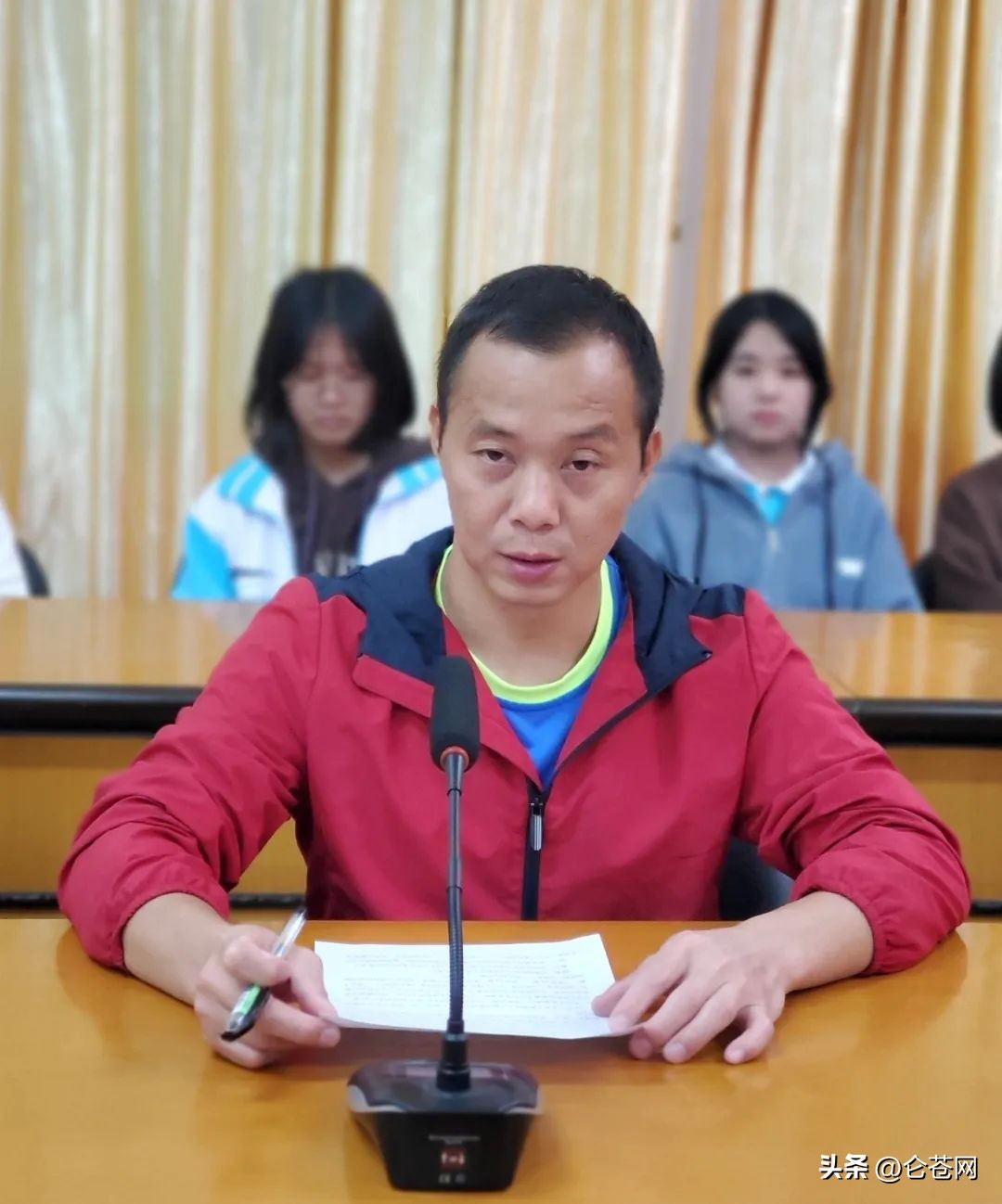 我与学校故事主题征文600字,我和我的校园故事作文