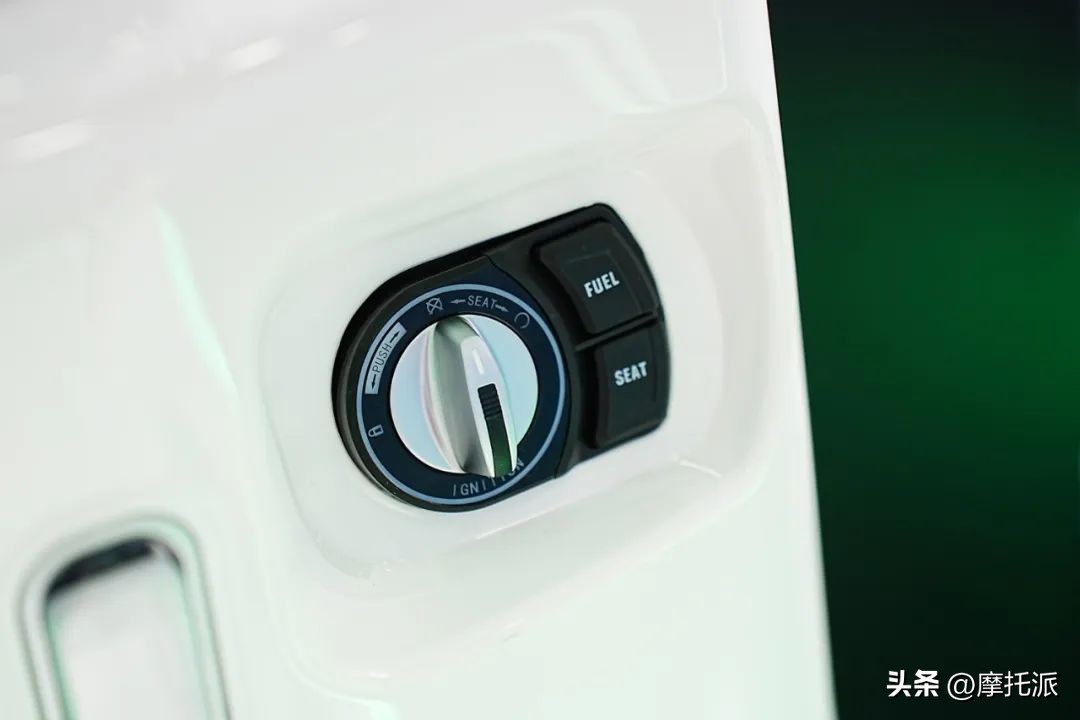 具有独特优势：布雷斯通发布复古踏板漫卡Manrcca150