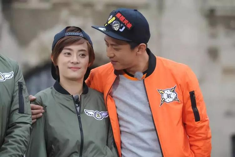 闷声发财财不外漏,闷声发财鲜为人知