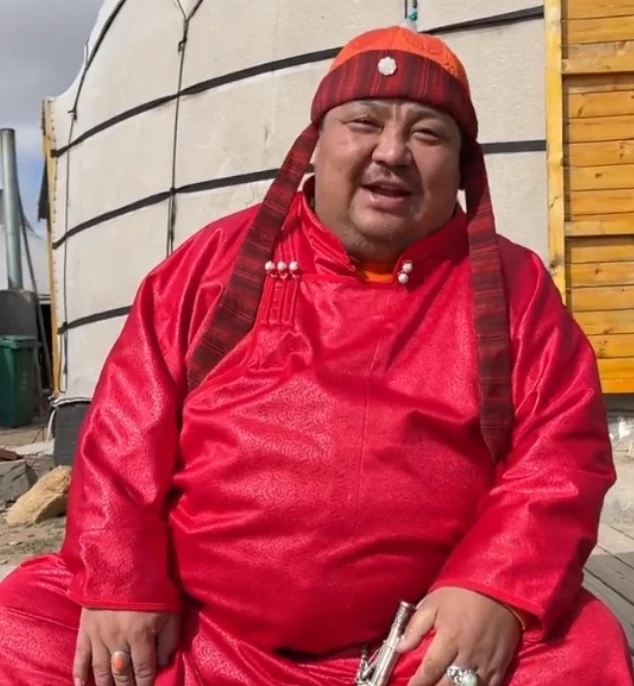 “羊亡爷”恩克:5个月内吃110只羊,从不吃青菜,面色乌青疵扩散