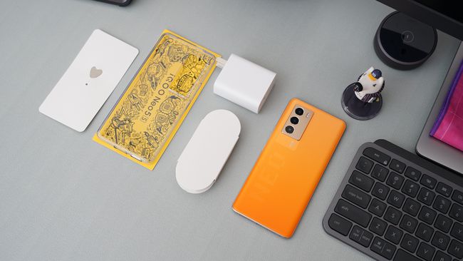 iqooneo5和iqooneo5s哪个好,iqooneo5s黑色上手体验