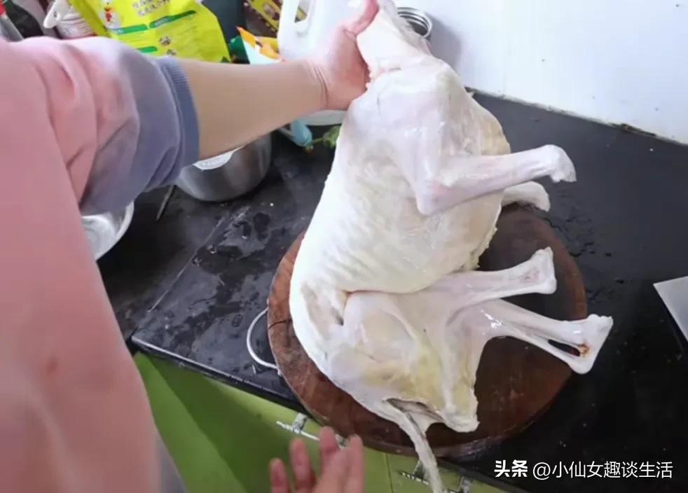 康大飞烤全羊后续回应,康大飞烤全羊是哪家店