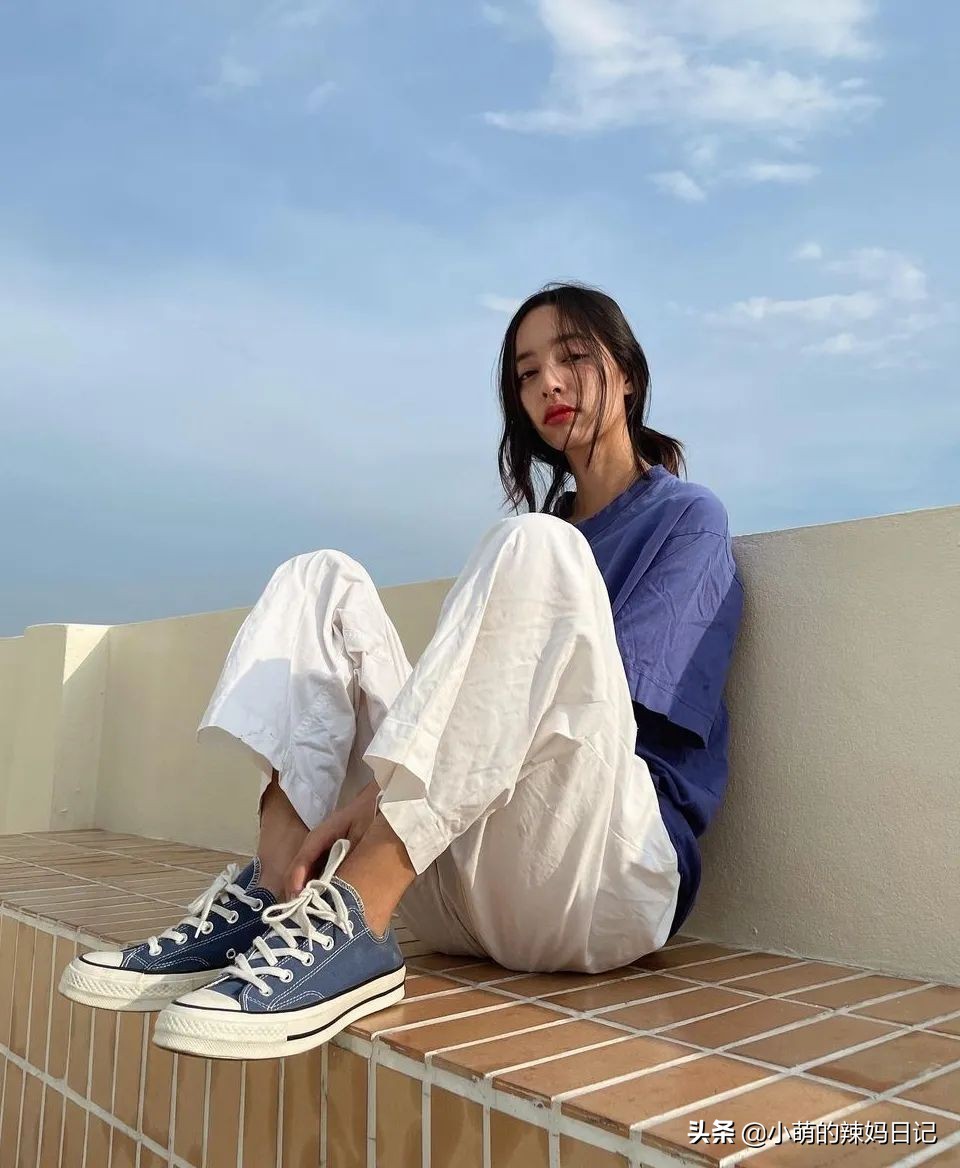 爆款白裤子显瘦,什么样的白裤子显瘦