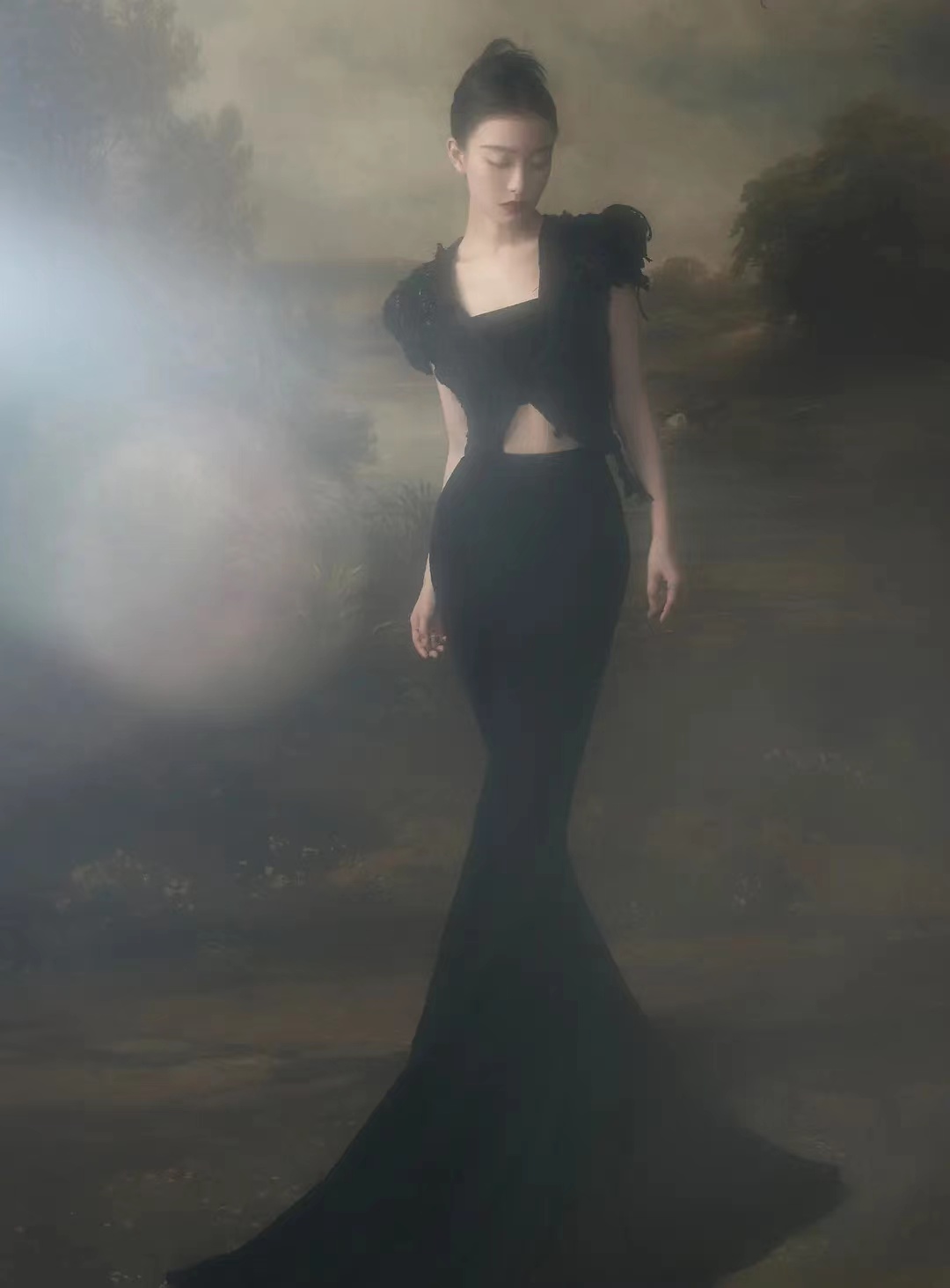 倪妮红毯百变穿搭图,倪妮金色闪光裙高定