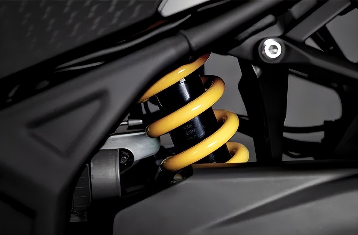 雅马哈r32023款上海发布会,雅马哈60周年祭r3