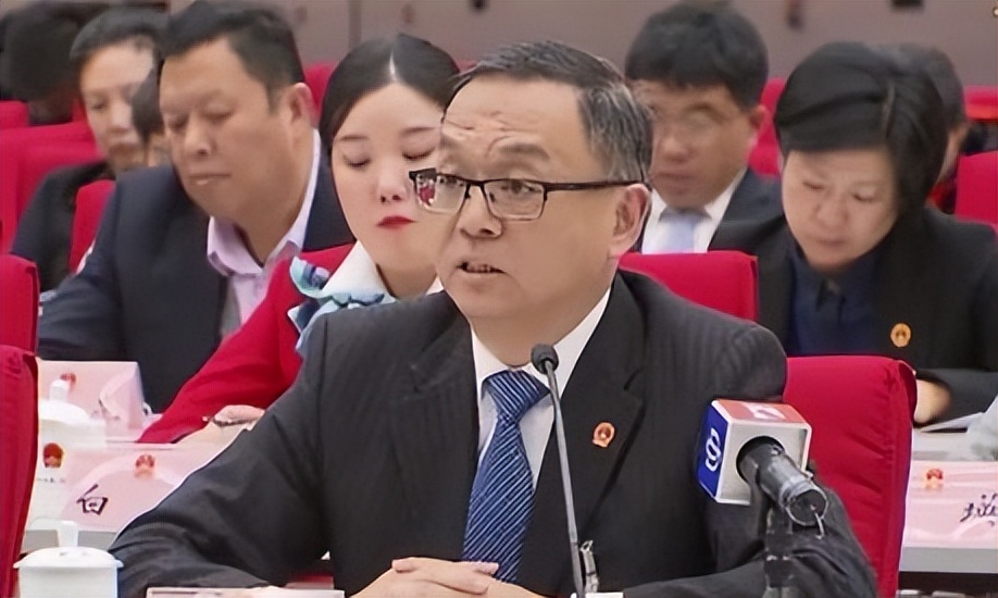 通信历史连载369-上海贝尔之1985年入职、铁打的董事长-袁欣