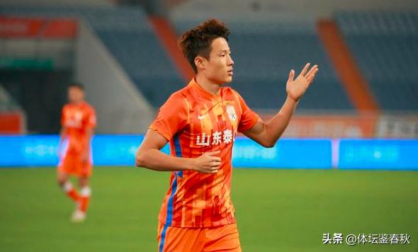 中超泰山队逆转国安,中超泰山三连胜领跑积分榜