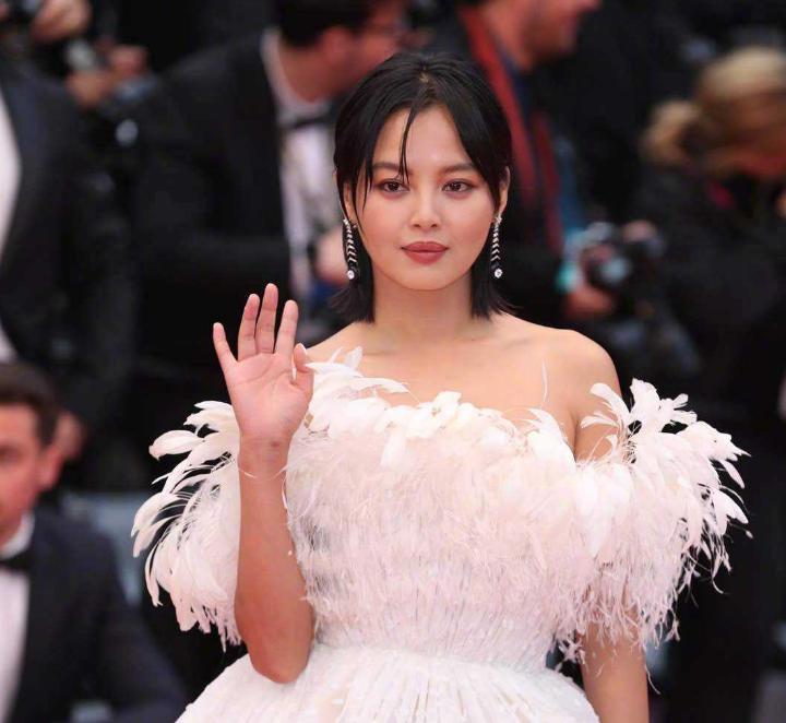 头大身子小的胖头鱼,头大尾小胖头鱼