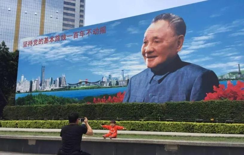 一生众叛亲离妻子曾三次提出离婚,一生入狱两次破产3次