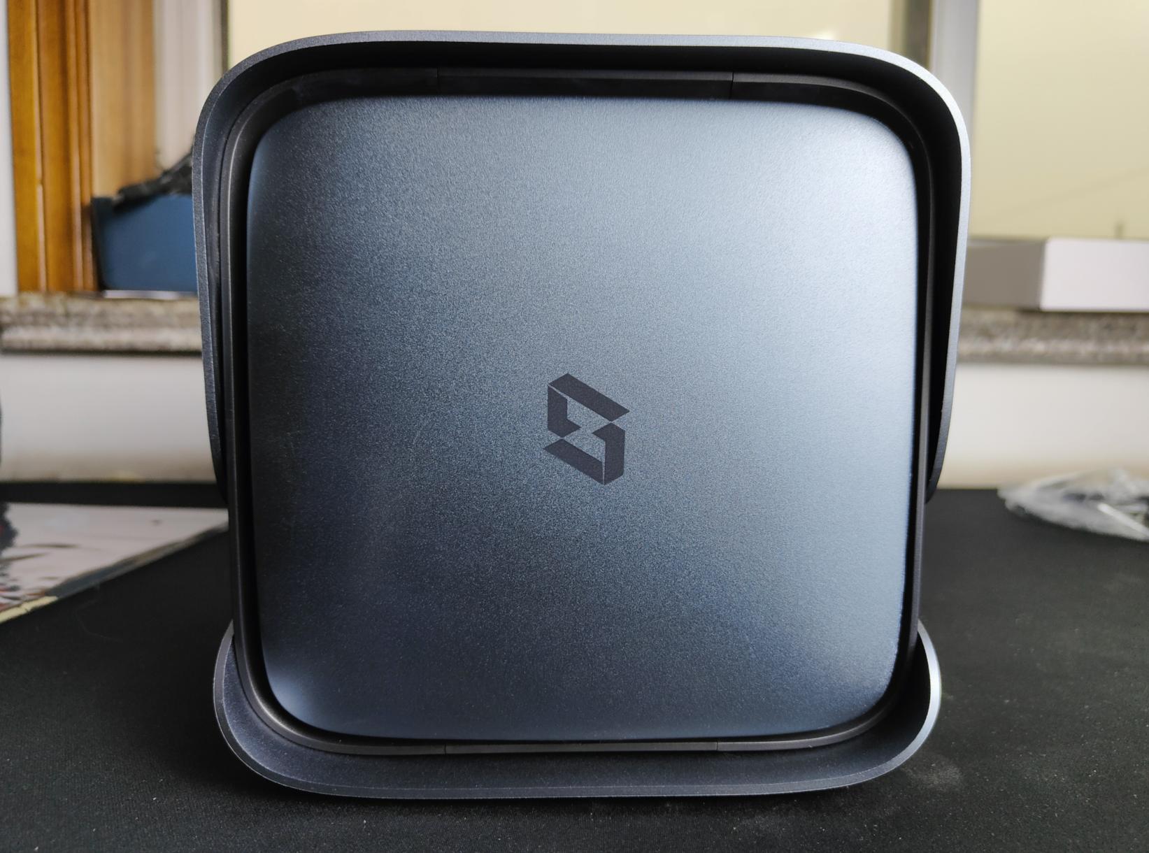 简单易用专治花里胡哨的NAS！小姐姐实测极空间新Z4！附微信备份