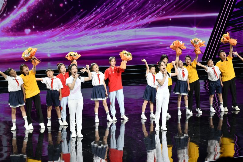 共襄盛会向未来,共襄盛举共谋发展共赢未来