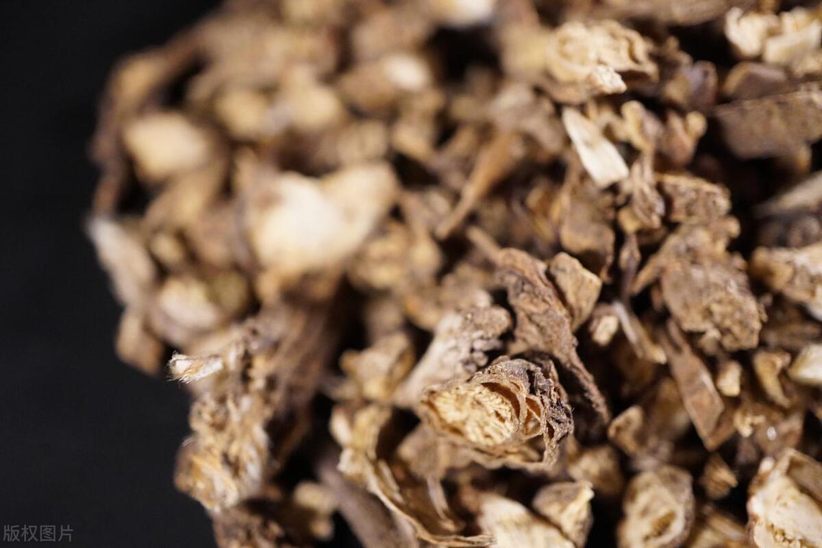 白头翁清热除湿止痢止血,白头翁清热解毒吗