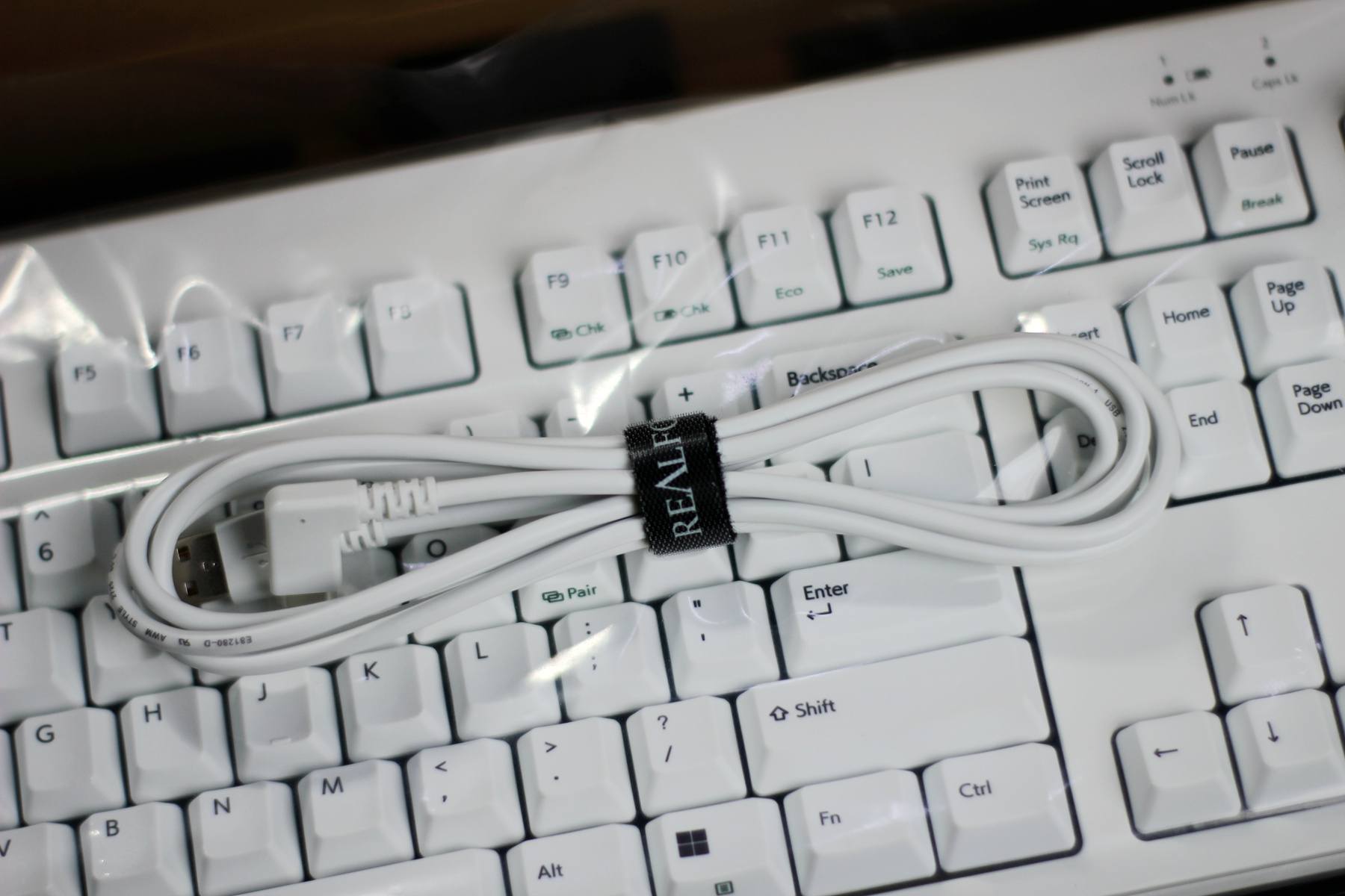 鏋佷韩浣撻獙,鐕冮realforcer3閿洏