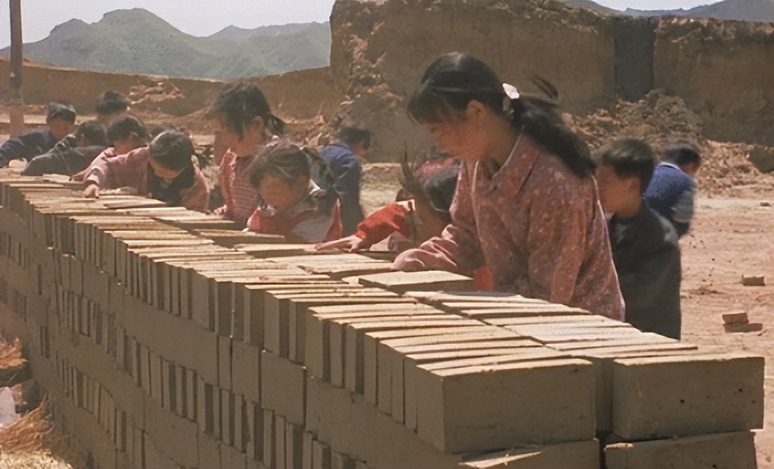 最丑谋女郎魏敏芝现在怎么样了,张艺谋魏敏芝近况