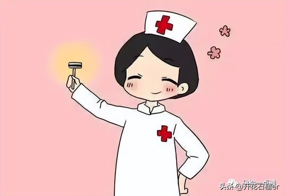 产房妈妈躺产床恐惧全身发抖,产房紧张发抖