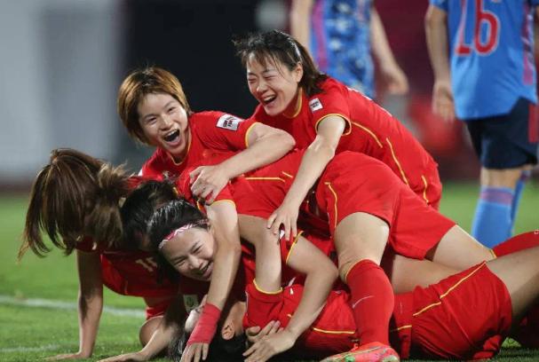 水庆霞带领中国女足夺冠全程回顾,女足水庆霞获奖金