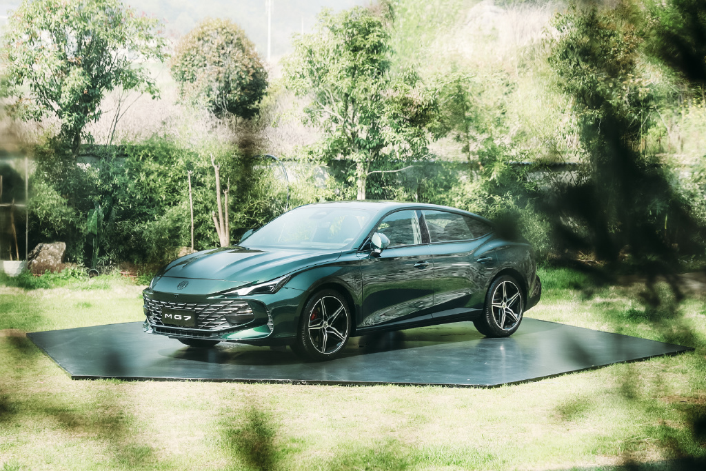 上汽名爵MG7今日上市 (上汽名爵mg7开始预售)