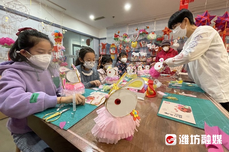 年中庆diy花灯活动,元宵花灯diy活动照片