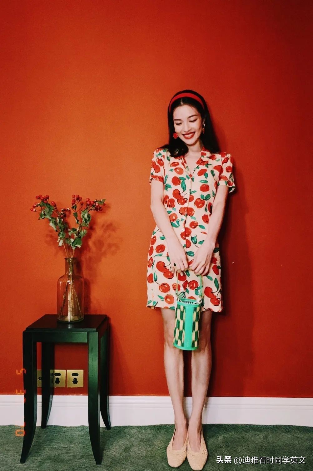 夏日氛围感女生照片,夏日女孩氛围感