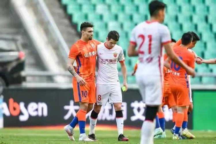 海港更想赢结果却公平，惊雷30分小将有欣喜！足协杯归山东不一定