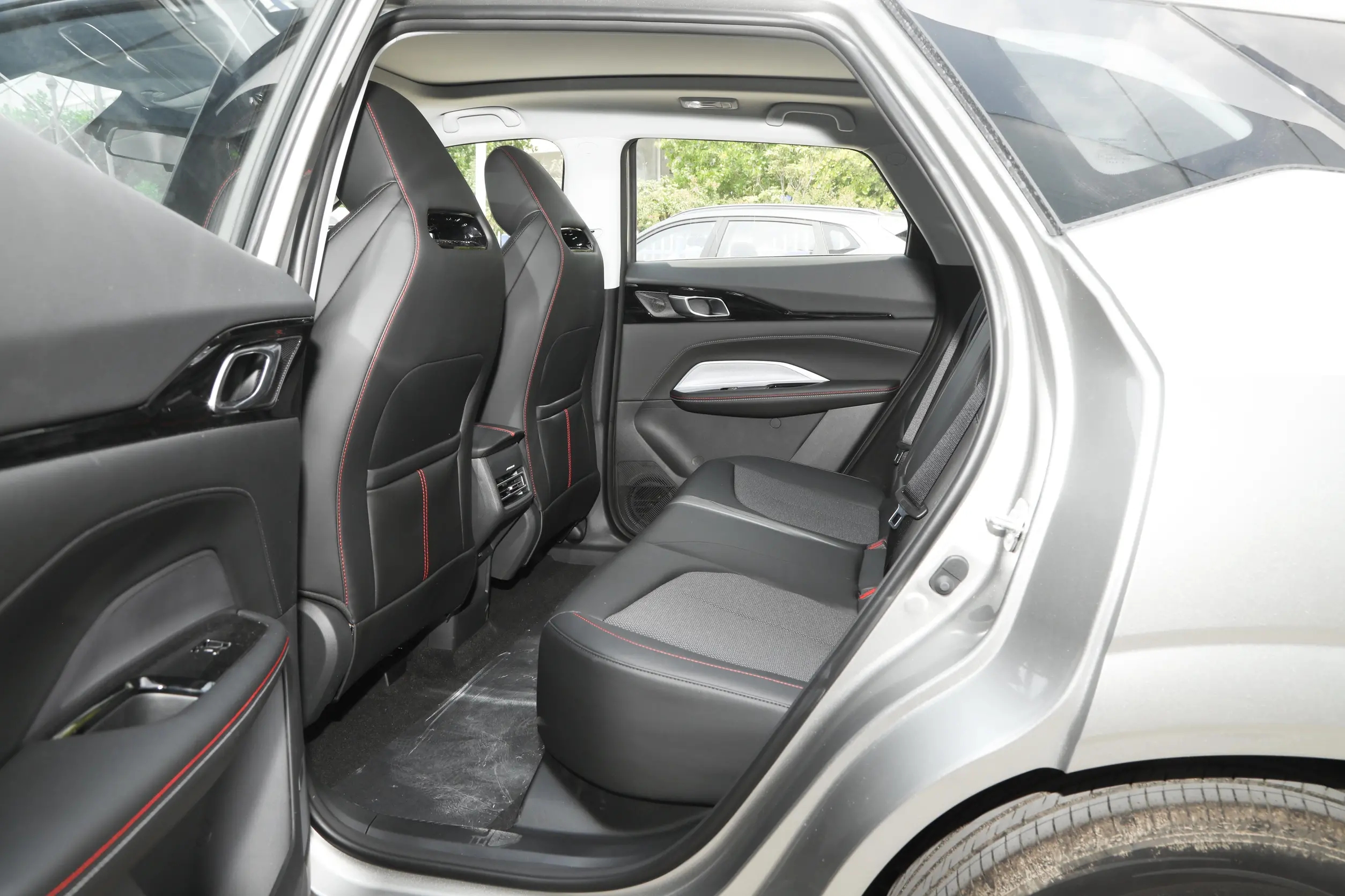 15-20万的suv咋选这三款不容错过,10-15万级居家suv这几款可以考虑