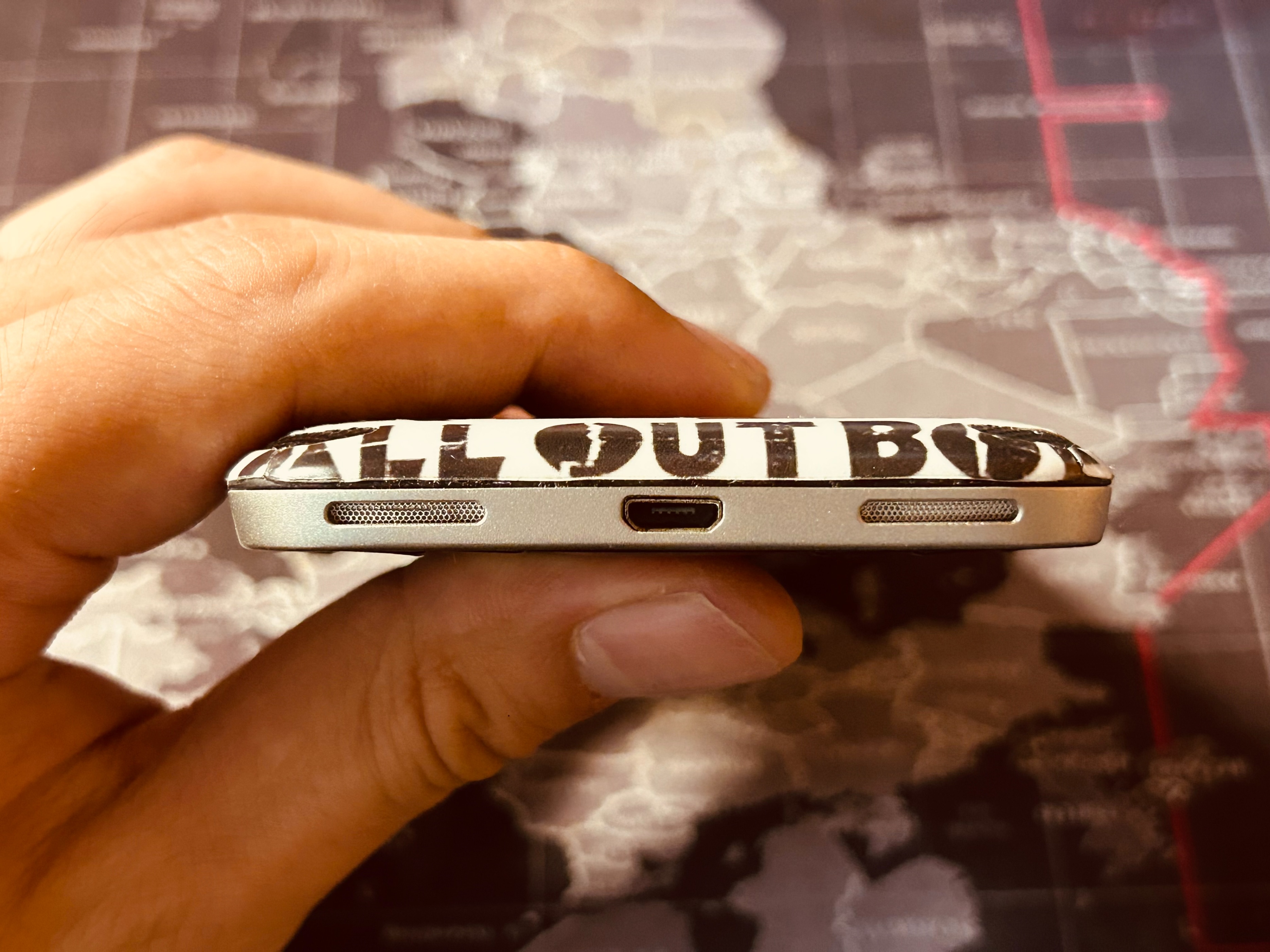 黑莓手机classicq20,黑莓手机经典怀旧游戏